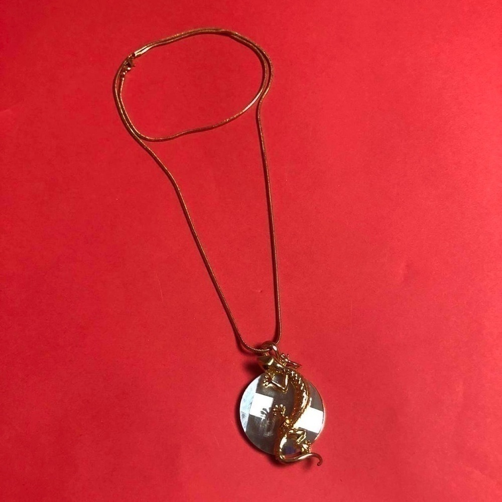 gold mirror and lizard necklace   💛🤍​​​​​​​​​​​​​​​​​​​​​​​​